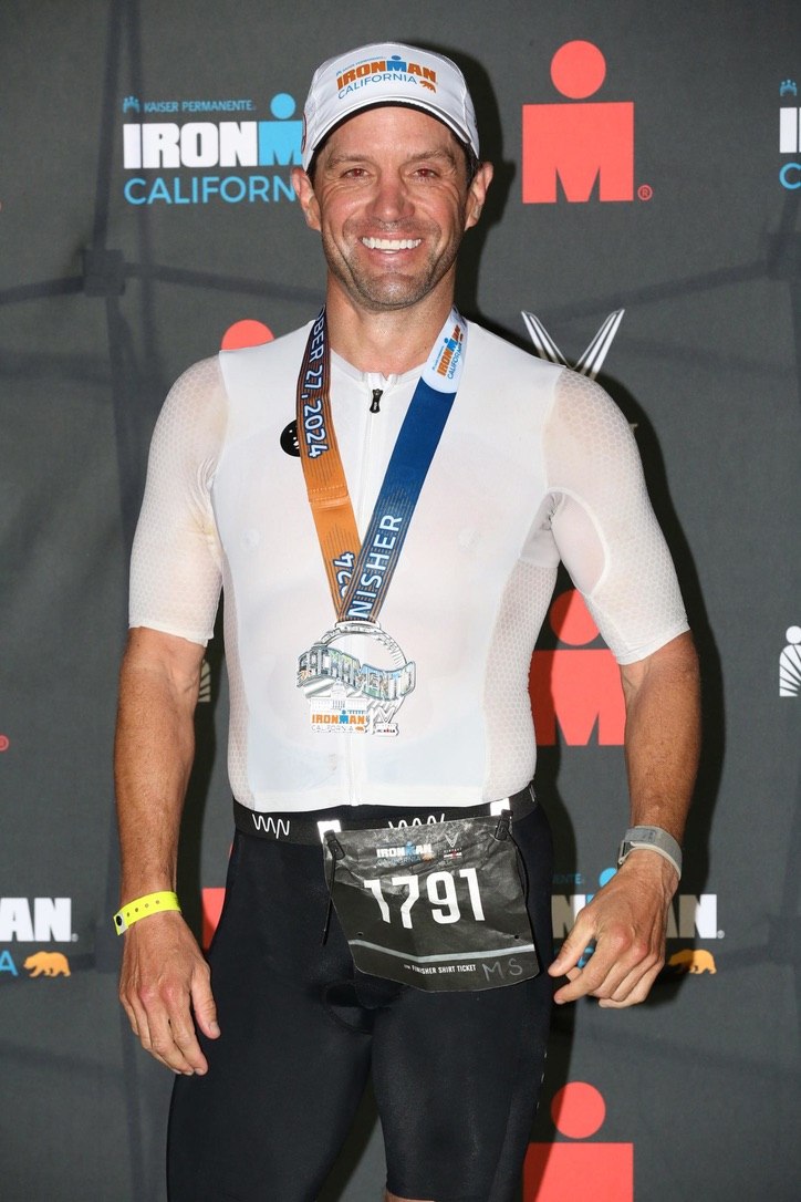 Kyle Wiggs racing at Ironman California